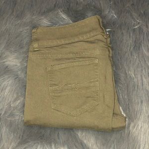 Green skinny jeans